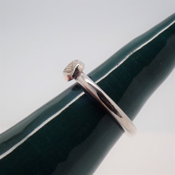 Leaf Ring (size 5.5)